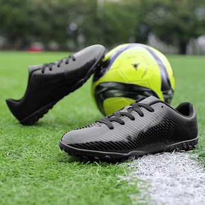 Botas de fútbol de caña baja para hombre, tacos largos para terreno firme, zapatillas de entrenamiento para todas las estaciones para jóvenes - Product Image 4