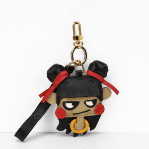 Bolso Hobo de Cuero con Colgante de Mascota Pequeño Nezha, Hecho a Mano con Cuero Genuino - Product Image 6