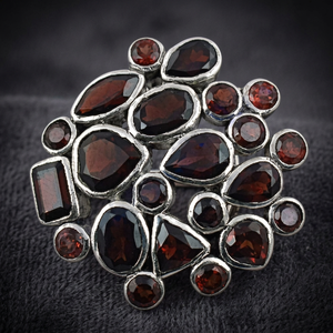 Broche de Plata con Granate de Moda de Art Palace - Product Image 2