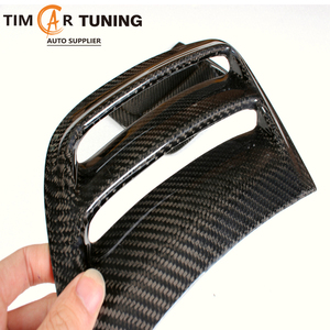 TIM แบบมีกาวติดในตัวสำหรับปรับแต่งรถ W204 C63 MB คาร์บอนไฟเบอร์2007-2010 - Product Image 3