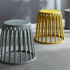 Taburete Bajo Apilable de Plástico Moderno en Oferta, Cesta para Ropa para Dormitorio y Sala de Estar - Product Image 3
