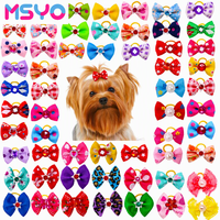 Heißer Verkauf 3*4 cm 50 teile/beutel Haustier Bogen Kopf Blume Hund 1.5g Kopf bedeckung Gummiband Haustier Zubehör