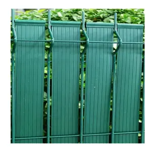 Hot Penjualan Dekoratif PVC Keras Kit Pagar Kaku Panel Green Vinyl 4.7Cm X 50M With100 Klip PVC Privasi strip Layar Pagar