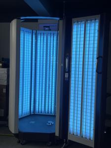 Gabinetes de Luz Infrarroja de Banda Estrecha de Cuerpo Completo Kernel, 40 Tubos de 100W, Estilo Hospitalario, Recomendado por Médicos y Dermatólogos - Product Image 5