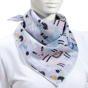 Pañuelo Cuadrado Personalizado de Mezcla TC Tejido, 70x70cm, con Estampado por Sublimación, Pañuelo de Moda para la Cabeza y el Cuello para Mujer, Accesorio Diario - Product Image 5