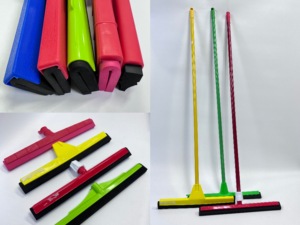 Tergivetro all'ingrosso con spazzola in EVA, raschietto per la pulizia dei pavimenti con manico in metallo, ecologico, resistente, multicolore, Rodos - Product Image 6