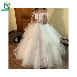 <span class=keywords><strong>Robe</strong></span> <span class=keywords><strong>de</strong></span> Demoiselle d'Honneur Noire <span class=keywords><strong>de</strong></span> Luxe pour Enfants 10-14 Ans, Style <span class=keywords><strong>Chic</strong></span> avec Broderies et Appliqués <span class=keywords><strong>de</strong></span> Dentelle pour Fêtes - Product Image 2