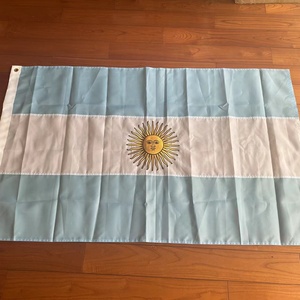 3 X 5Ft <span class=keywords><strong>Bandera</strong></span> <span class=keywords><strong>de</strong></span> <span class=keywords><strong>Argentina</strong></span> Nylon resistente Bordado y rayas cosidas 4 filas <span class=keywords><strong>de</strong></span> costura <span class=keywords><strong>de</strong></span> bloqueo Banderas nacionales argentinas - Product Image 1