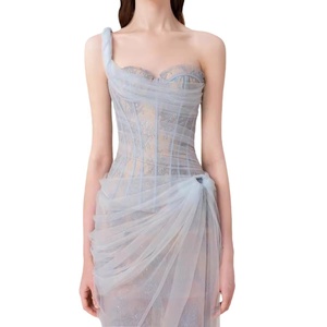 Abito da <span class=keywords><strong>donna</strong></span> Bettergirl Vietnam Niche Design monospalla in pizzo a rete plissettato, nuovo modello estivo tinta unita, vestito lungo da <span class=keywords><strong>donna</strong></span> - Product Image 5