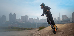 Patinete Eléctrico Urbano KuKirin G2 Pro, 48V 15.6Ah, Freno de Disco Doble, Certificación ABE de Alemania - Product Image 2