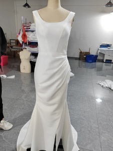Abito da <span class=keywords><strong>Sposa</strong></span> a Sirena 2026 in Raso Chiaro Avorio, Stile Francese Semplice ed Elegante, Senza Maniche |   Abito da <span class=keywords><strong>Sposa</strong></span> su Misura <span class=keywords><strong>per</strong></span> <span class=keywords><strong>la</strong></span> <span class=keywords><strong>Sposa</strong></span> - Product Image 5