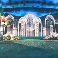 Grand arc floral d'accessoires de mariage de luxe arc en métal or blanc décoration de toile de fond de mariage pour la réception et la scène