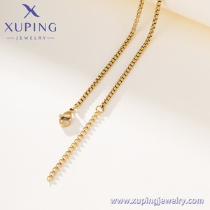 T001290362 XUPING Collar con Colgante Ovalado <span class=keywords><strong>de</strong></span> <span class=keywords><strong>Nuestra</strong></span> Señora <span class=keywords><strong>de</strong></span> la Misericordia en Acero Inoxidable, Amuleto Religioso Católico con Cadena <span class=keywords><strong>de</strong></span> Caja - Product Image 2