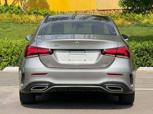 <span class=keywords><strong>Mercedes</strong></span> <span class=keywords><strong>A200L</strong></span> 2019 Usado, 1.3T Turbo, Tracción Delantera, Sedán de Segunda Mano de Marca Alemana Premium - Product Image 2