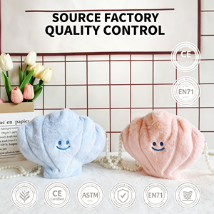 Sac à bandoulière en forme de coquillage en peluche premium, sac à main en forme de coquille avec perles et motif coquillage, chaîne perlée avec visage souriant, idéal pour les vacances d'été - Product Image 4