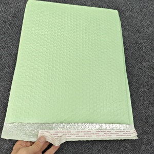 <span class=keywords><strong>Buste</strong></span> in <span class=keywords><strong>Plastica</strong></span> Autosigillanti con Logo Personalizzato, Imbottite con Bolle d'Aria, per Spedizioni e Imballaggi, <span class=keywords><strong>Grandi</strong></span> <span class=keywords><strong>Dimensioni</strong></span> - Product Image 3
