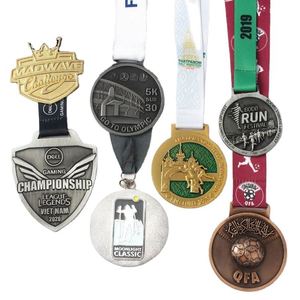 Medalla de Fútbol Personalizada de Alta Calidad, Chapada en Cobre y Oro, Medallas Deportivas 3D para Carreras - Product Image 3