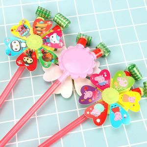 ของเล่นนกหวีดกังหันลมการ์ตูนพลาสติกสำหรับเด็ก 2-4 ปี อุปกรณ์เชียร์สำหรับทุกเพศ - Product Image 2