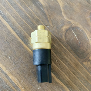 อะไหล่แท้ Liugong รุ่น 856H 835H 855H 862H 855N 850H เซ็นเซอร์สวิตช์แรงดัน 30B0866 - Product Image 3