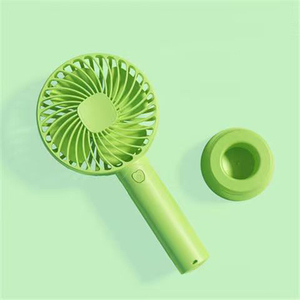 Ventilateur portable multifonction mini en gros, 3-en-1, alimenté par batterie USB, en plastique, pour hôtel, voiture, camping-car, extérieur, avec fonction d'aromathérapie - Product Image 5