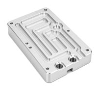 Plaque de refroidissement liquide en aluminium 6061 usinée CNC 4 axes pour capteurs automobiles, pièces CNC en aluminium personnalisées OEM ODM
