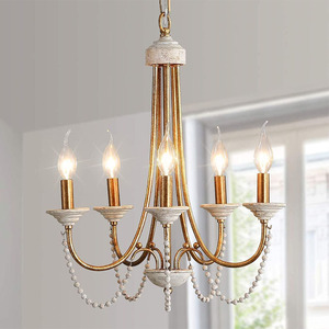 Metall Holz Perlen-Wangenlicht 5-Licht französisches Landhaus Bauernhaus Kronleuchter rustikales graues hängendes Licht für Esszimmer - Product Image 1