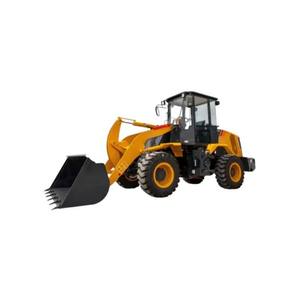 Chargeuse sur pneus compacte 820H à couple élevé, capacité de charge nominale de <span class=keywords><strong>2</strong></span> <span class=keywords><strong>tonnes</strong></span>, <span class=keywords><strong>pelle</strong></span> avant pour la construction, l'agriculture et l'aménagement paysager - Product Image 1