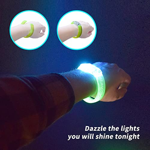 Pulseras Luminosas LED con Logotipo Personalizado, Pulseras Acrílicas Planas y Anchas con Burbujas para Fiestas Neon - Product Image 5
