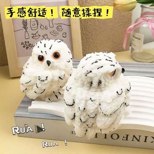 Jouet sensoriel anti-stress en forme de hibou, jouet à presser pour la décompression et le soulagement de l'anxiété, cadeau en matériau TPR - Product Image 4