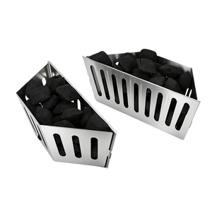 Cesta <span class=keywords><strong>de</strong></span> <span class=keywords><strong>carbón</strong></span> metálica duradera Pinniu con asa resistente al calor para parrillas y ahumadores, uso en exteriores, camping y <span class=keywords><strong>barbacoa</strong></span> - Product Image 3