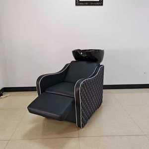 Sillón de Peluquería Moderno DM de Cuero PU con Reposapiés Ajustable y Lavabo de Plástico para Uso en Salón - Product Image 2