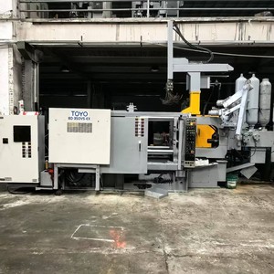 Maquinaria industrial usada de <span class=keywords><strong>350</strong></span> toneladas, máquina de fundición a presión de cámara fría de aleación de aluminio de segunda mano de <span class=keywords><strong>Toyo</strong></span> - Product Image 3