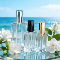 Flacon de parfum de luxe pour homme en gros, 80 ml, personnalisé, rectangulaire, en verre mat, rechargeable avec bouteille à bille cylindrique, 100 pièces