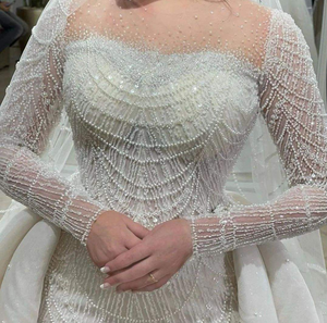 Abito da Sposa Romantico su Misura con Perline e Perle, Vestito a Sirena con Coda Rimovibile, Robe De Mariage - Product Image 1