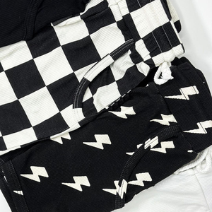 Vente à chaud de shorts de vélo noirs en forme d'éclair pour bébés et enfants imprimés personnalisés <span class=keywords><strong>short</strong></span> de vélo d'été neutre en coton côtelé pour garçons et filles - Product Image 6