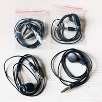 Écouteurs jetables de bonne qualité, écouteurs/casques bon marché pour les compagnies aériennes ou les autocars touristiques