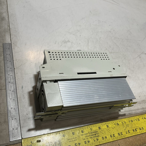 Módulo Nuevo E94amhe 0024 <span class=keywords><strong>0034</strong></span> 0044 0074 0094 0134 0174, Original, Disponible, PLC Dedicado para Automatización Industrial - Product Image 1