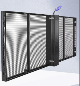 Pantalla LED Transparente de Paso de Píxeles Fino P4 para una Distancia de Visualización Cercana - Product Image 1