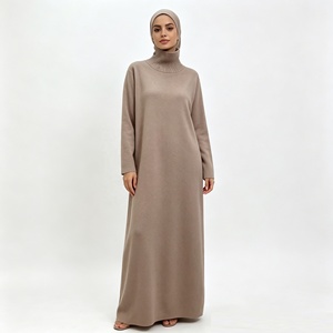Fabricants de vêtements – Pulls d'hiver simples et unis pour femmes, robes pour femmes musulmanes – Vente en gros, OEM, ODM, sur mesure - Product Image 3