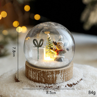 Ornement de Noël en verre de luxe avec lumière LED, scène 3D intérieure, Père Noël, gnome, décoration d'arbre de Noël, boule suspendue pour table