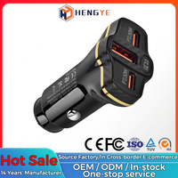 Stabiles Laden 78W Universal 3-Port Autoladegerät PD 30W QC3.0 12V 32V Typ-C USB-A Schnellladegerät für Auto LKW SUV