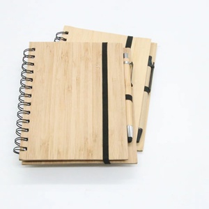 Sang Trọng Bằng Gỗ Máy Tính Xách Tay Khuyến Mại Tre Xoắn Ốc Tùy Chỉnh 13*18Cm Giấy Máy Tính Xách Tay Với Bút - Product Image 1