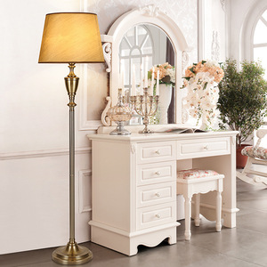 Lampe de sol en bois APCITL, base en fer, style traditionnel, décoration d'intérieur, ampoules halogènes à intensité variable, CRI 90, garantie 3 ans, pour hôtel - Product Image 2