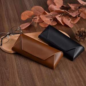 กล่องใส่แว่นกันแดดแบบพกพากล่องหนัง PU กล่องโชว์แว่นกันแดดสีน้ำตาลชมพูฟ้าแบบเคลือบเงาแบบพกพาหรูหรา - Product Image 5