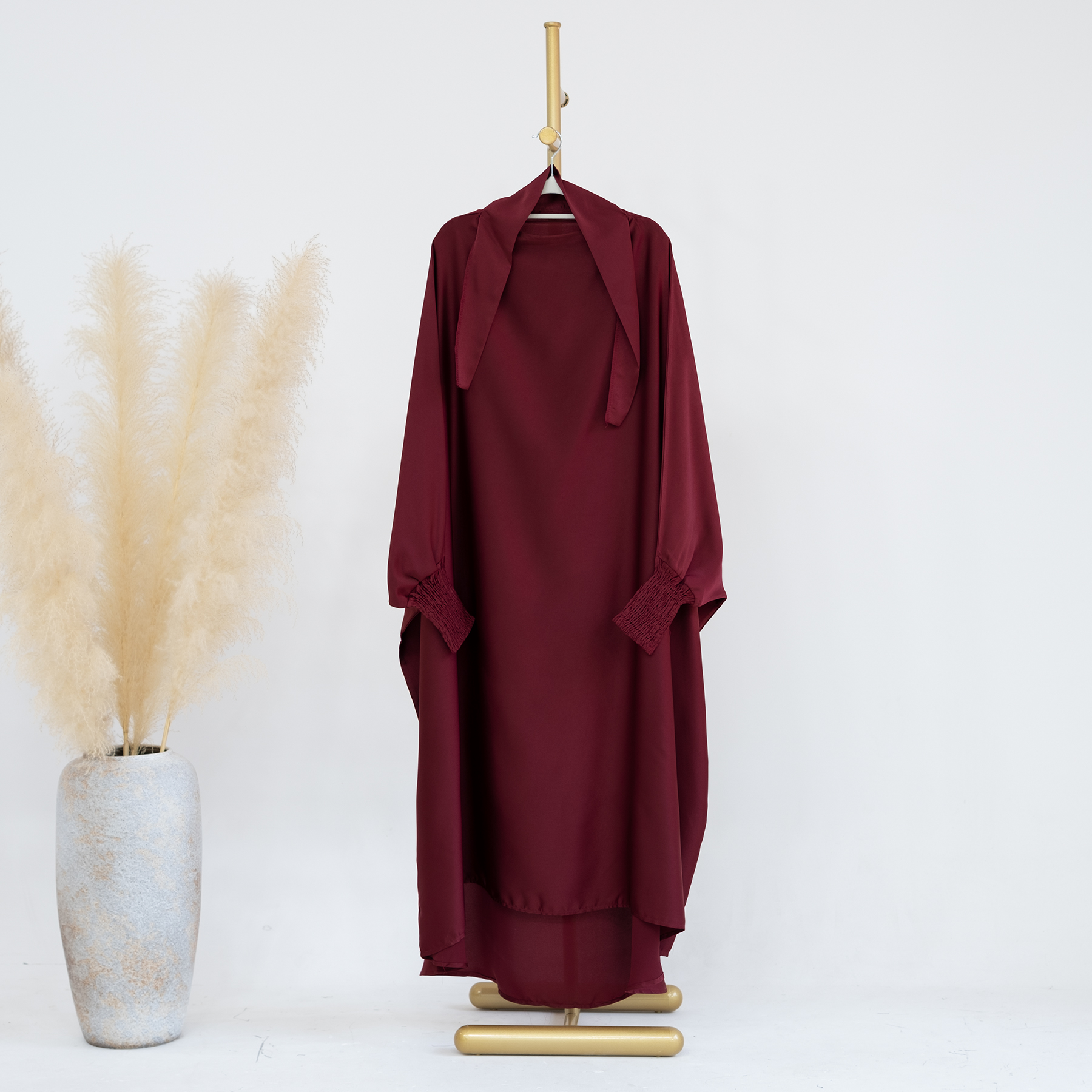 Wine red