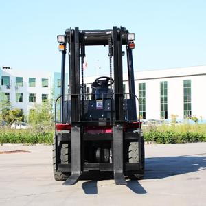 Montacargas Diésel de 3.5 Toneladas con Diseños Innovadores y Gran Capacidad para Operaciones Continuas en Áreas de Recepción y Envío - Product Image 5