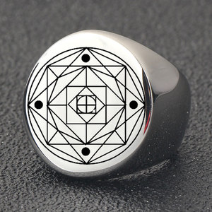Bague géométrique en acier inoxydable 22 mm plaquée or gravée au laser pour femme, bijou cadeau - Product Image 4