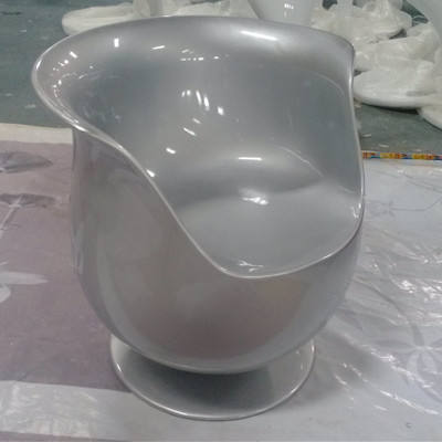 สีเทาเข้ม