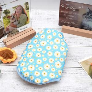 سترة شتوية دافئة للكلاب بتصميم زهرة الأقحوان اللطيفة، سترة صوفية للحيوانات الأليفة، ملابس خارجية مريحة للطقس البارد للكلاب الصغيرة والكبيرة - Product Image 1