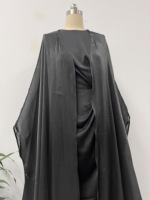 sur commande Abaya de couleur pure avec manches chauve-souris assorties à la robe intérieure Abaya deux pièces personnalisée